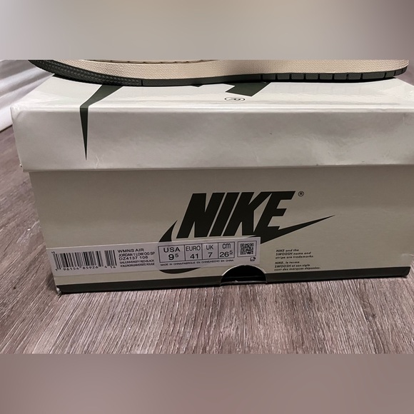 Nike Air Jordan 1 Retro low OG SP  Travis Scott Olive women’s used twice - Picture 8 of 8